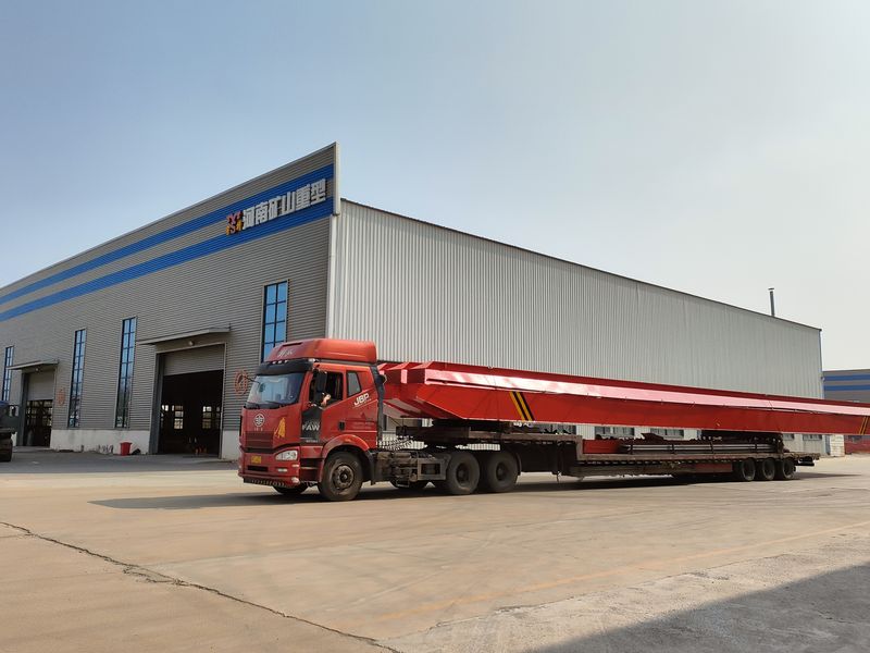 4臺電動單梁起重機(jī)，LD10t-26.53m，發(fā)往浙江交付客戶使用。