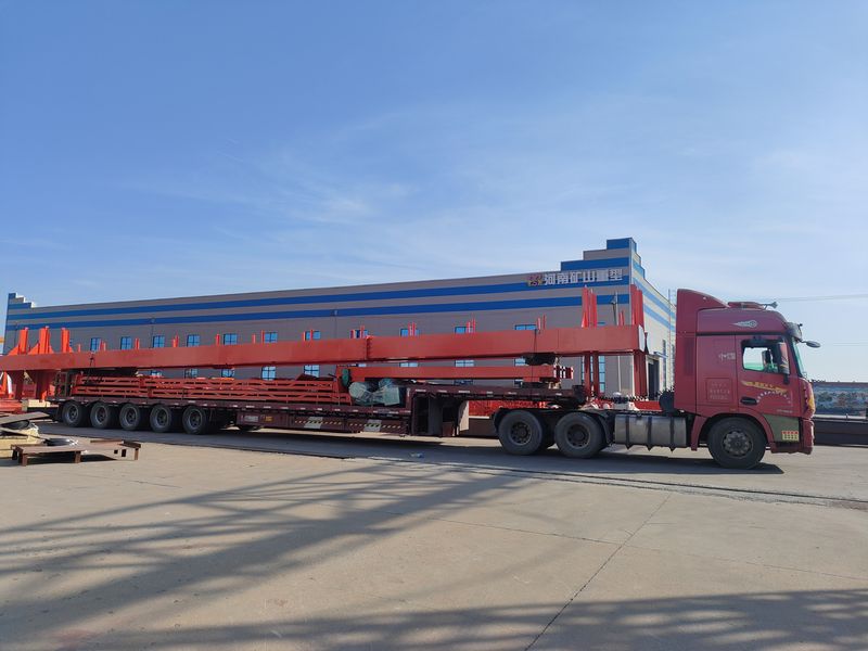 電動葫蘆門式起重機  2臺 MHxh10t—24m 制作完成，發(fā)往湖北交付客戶使用